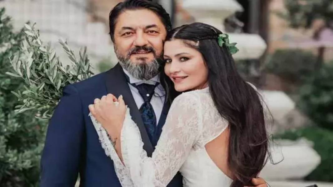 Yaprak Dökümü Ferhunde evlendi! Böyle gelinlik görmediniz, resmen beğeni butonlarını çökertti 4